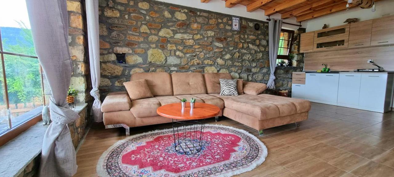 Villa Eskici Staro Myasto Exteriér fotografie